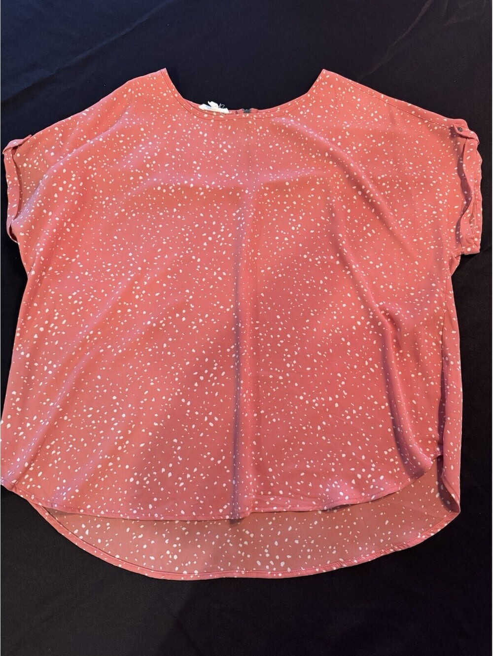 Maurices Women's Salmon With White Spots 1/4 Zip Blouse Cap Sleeve Top Sz XL